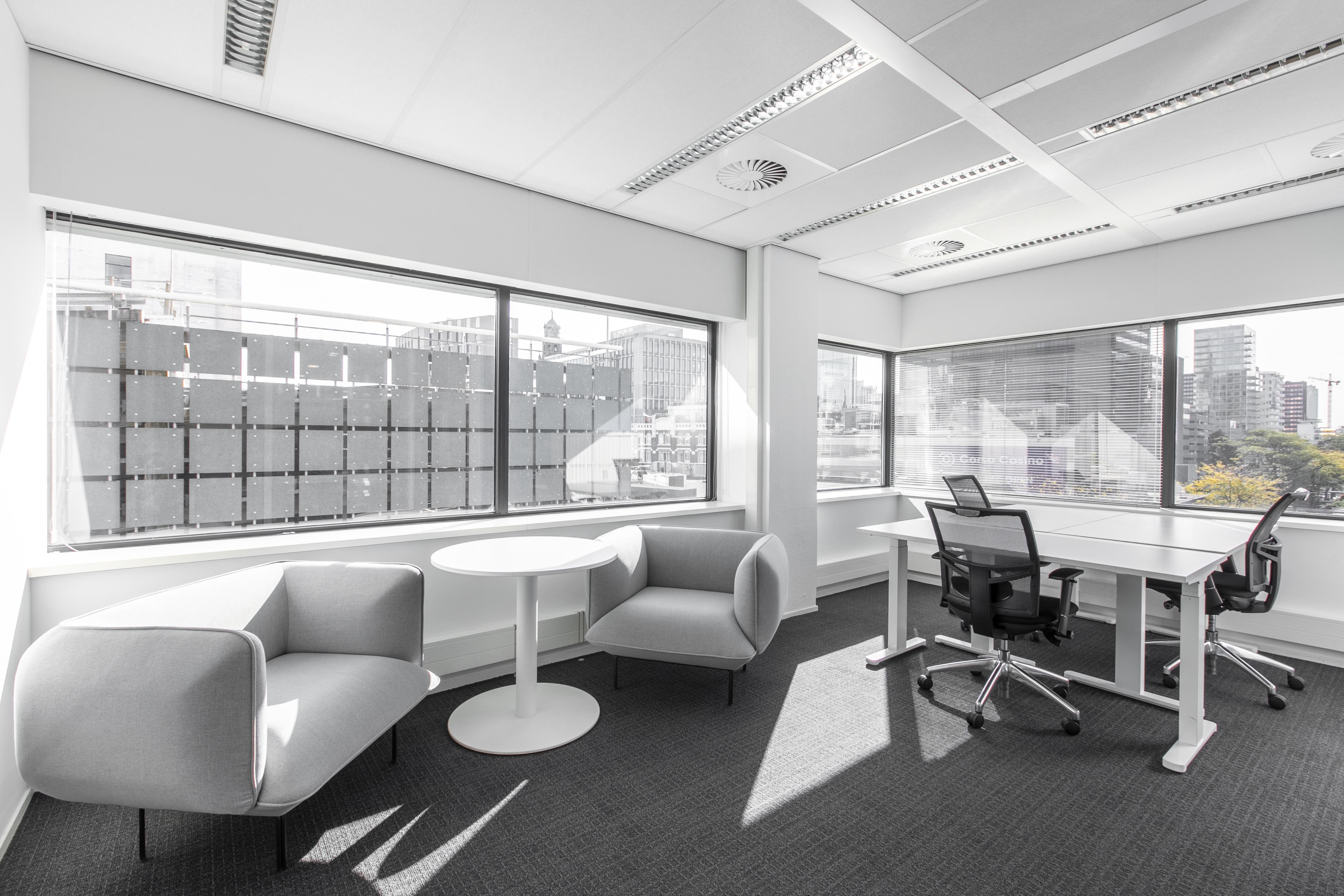 All-inclusive access to professional workspace for rent for 3 persons in ABU DHABI, Al Sila Tower Abu Dhabi