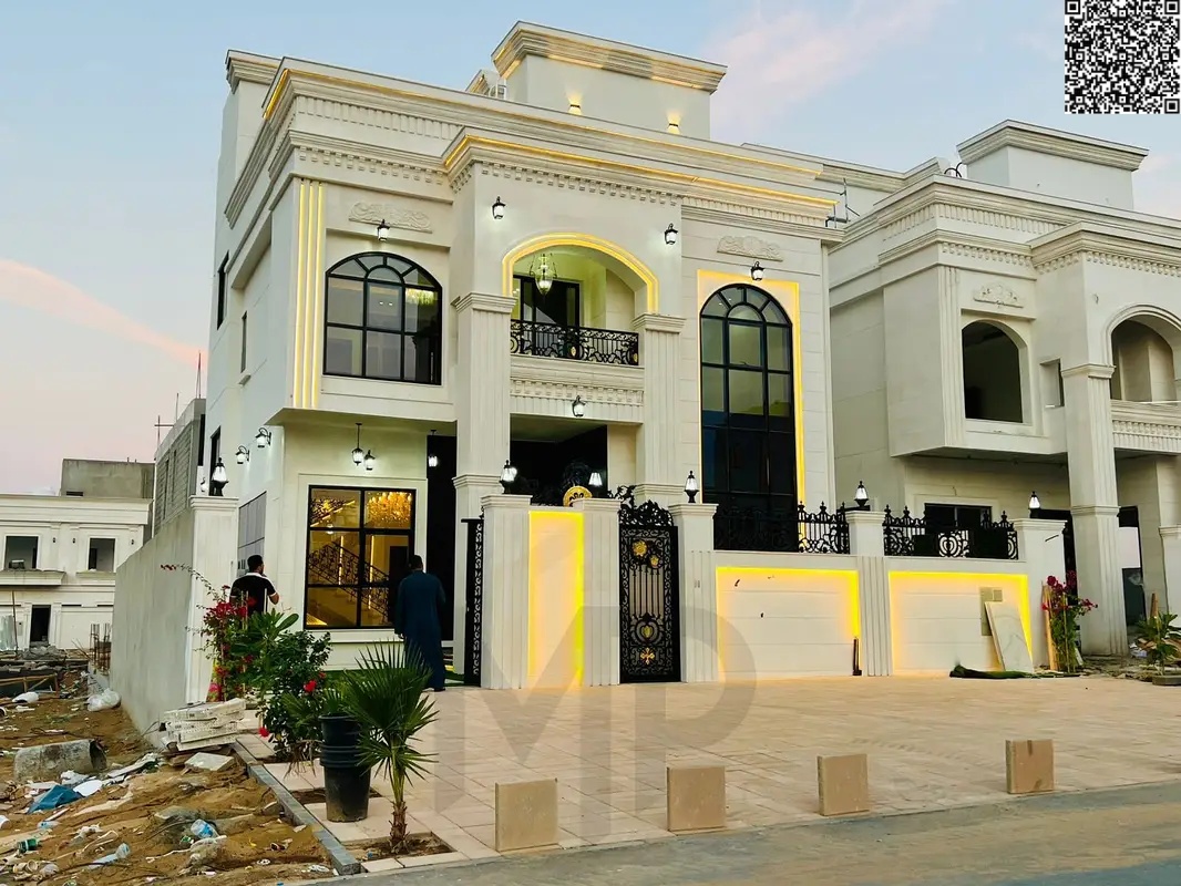 Classic villa with roof, strategically located close to all services, includes registration and ownership fees, central air conditioning (negotiable),