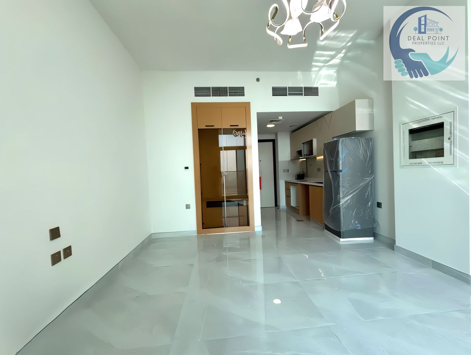 5 Mins from Dubai Science Park || Close to Dubai Hills Mall & Schools || Gym, Pool, Jacuzzi, Spa & Table Tennis || Full Miracle Garden View