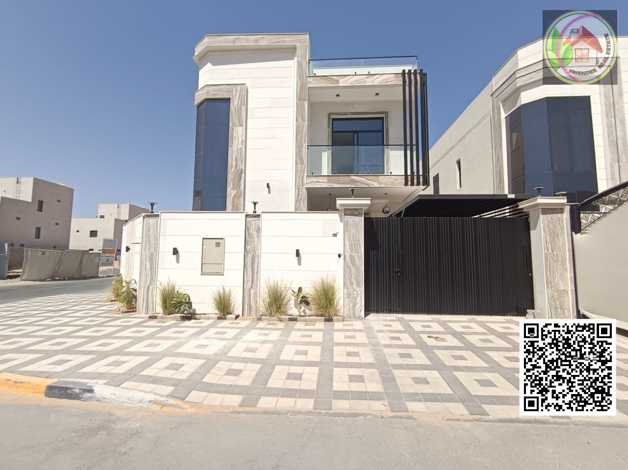 Luxury corner villa for sale in a prime location – spacious land area and elegant design