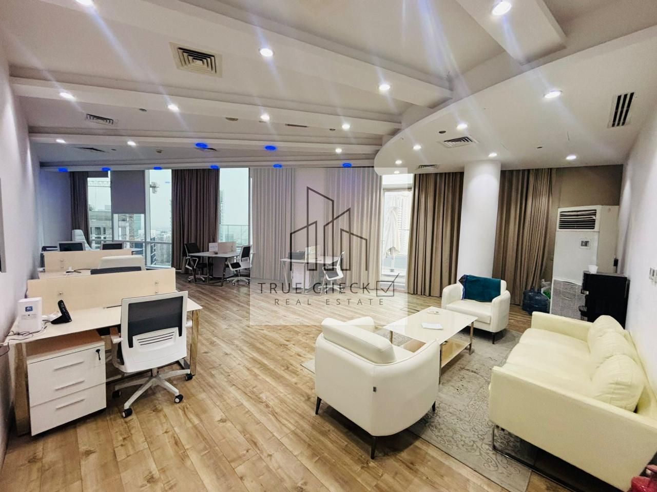 FULLY FITTED | HIGH FLOOR l NEARBY METRO | CANAL VIEWS