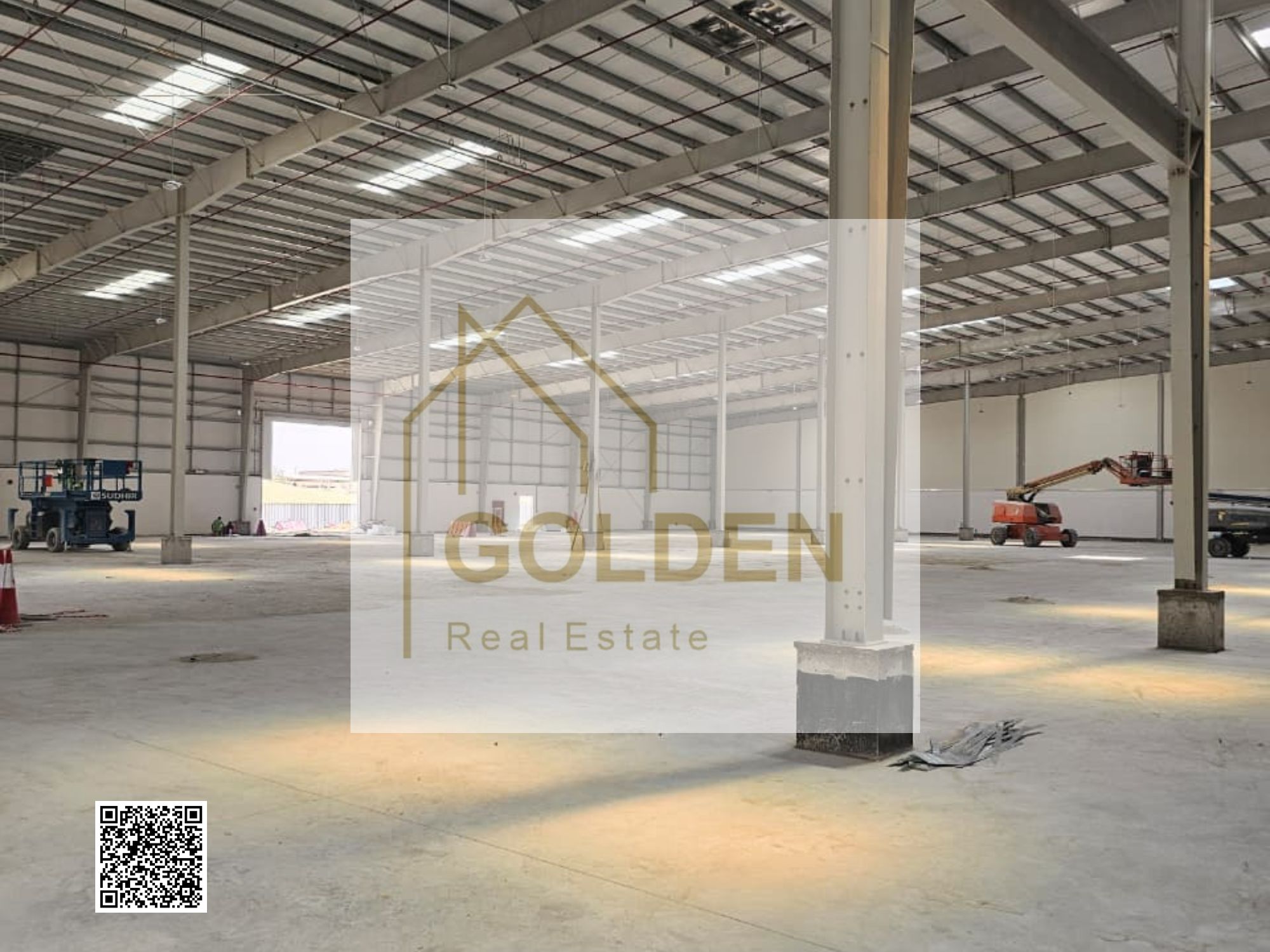 With 35 kW electricity, upgradeable upon request, and ample loading and unloading space, this first-occupancy warehouse is perfect for companies seeki