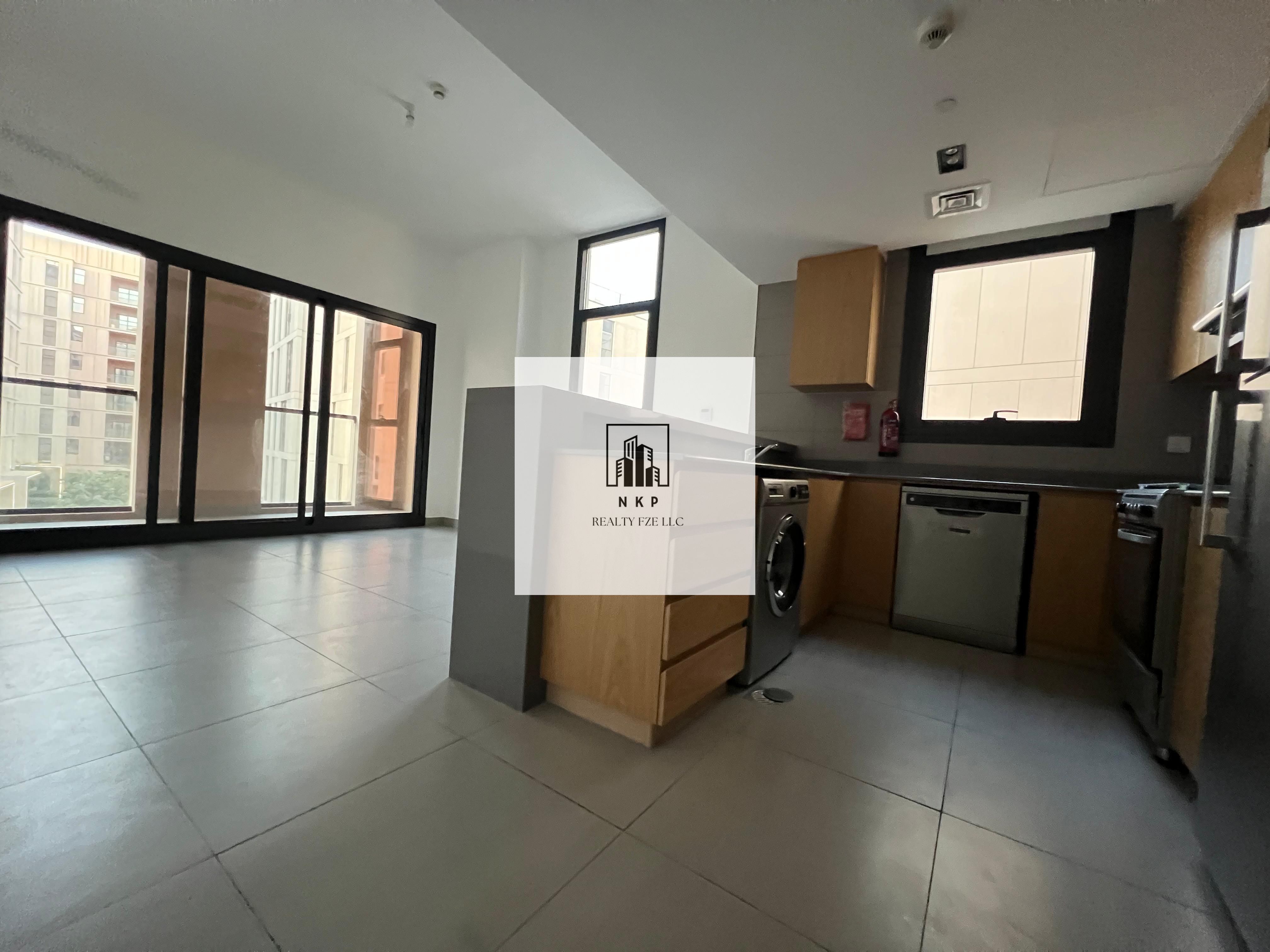 Spacious elegant|1bhk with double balcony|Appliances| Amneties