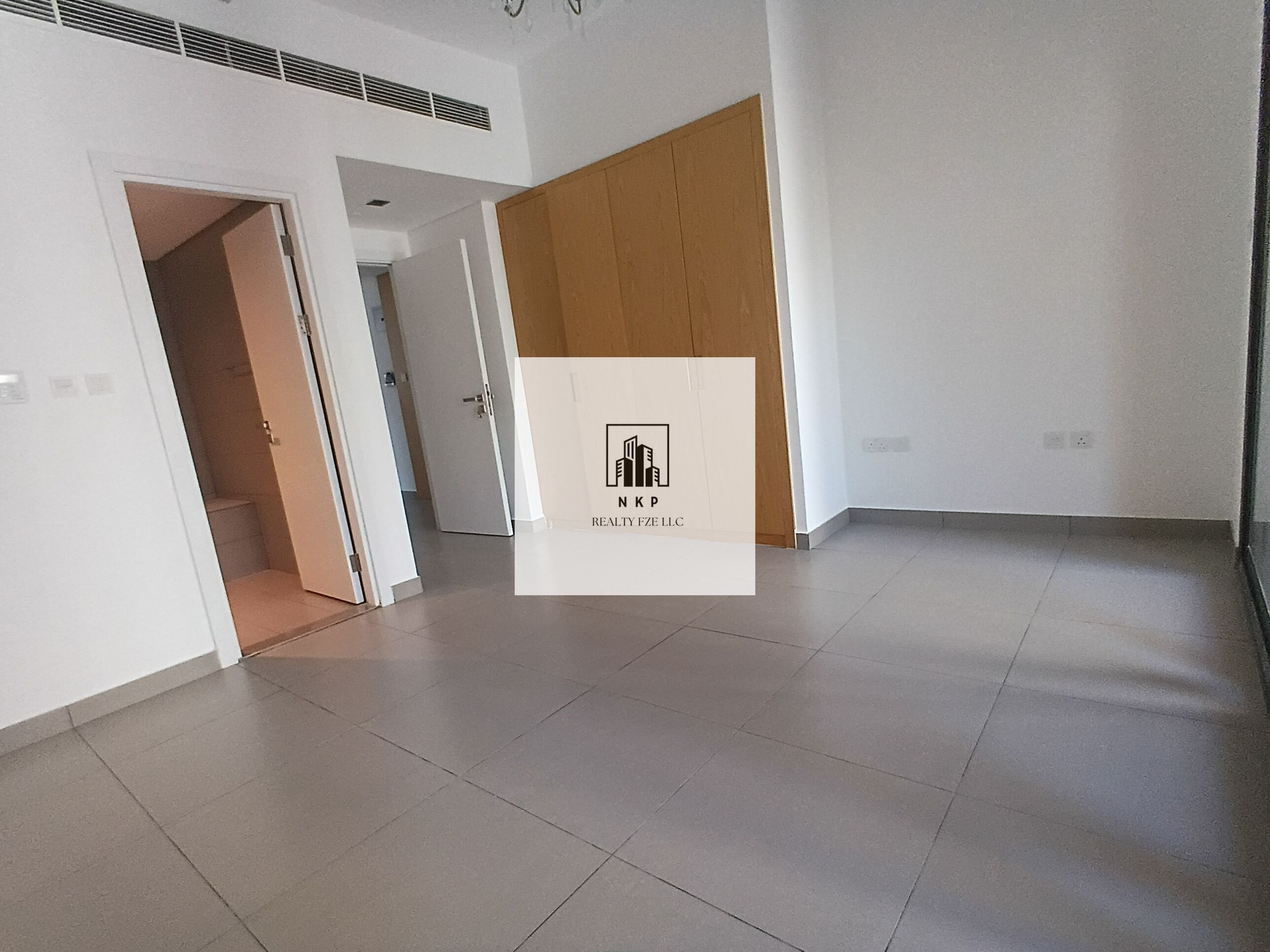 Spacious elegant|1bhk with double balcony|Appliances| Amneties