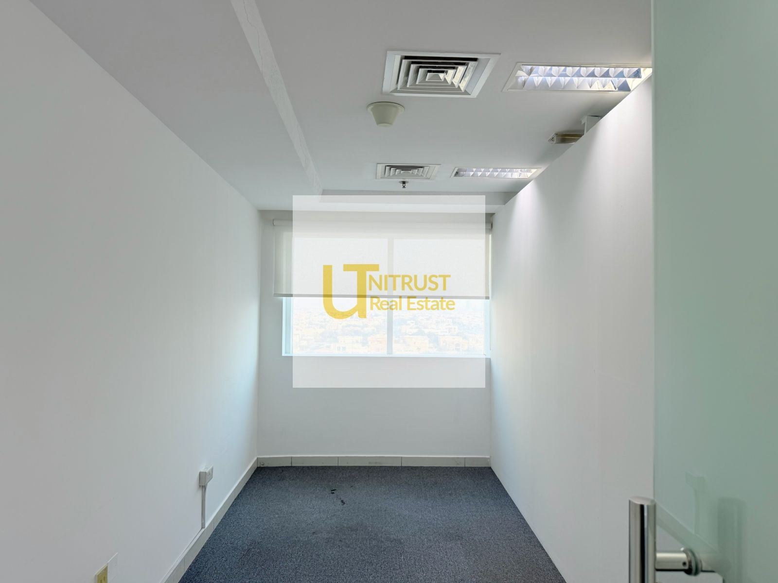 Ready to Move | Fully Fitted Office | High Floor | Near Mall of the Emirates