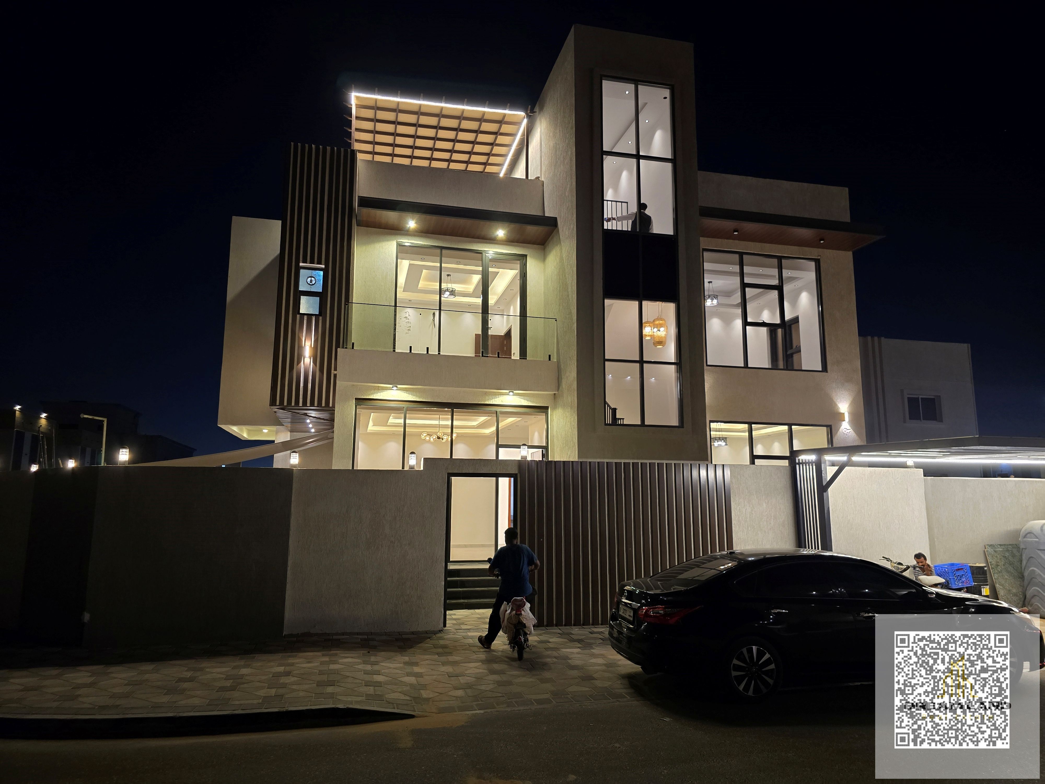 Large 5BR Villa for Sale in Al Zahiya Ajman | 3,500 Sq Ft Plot