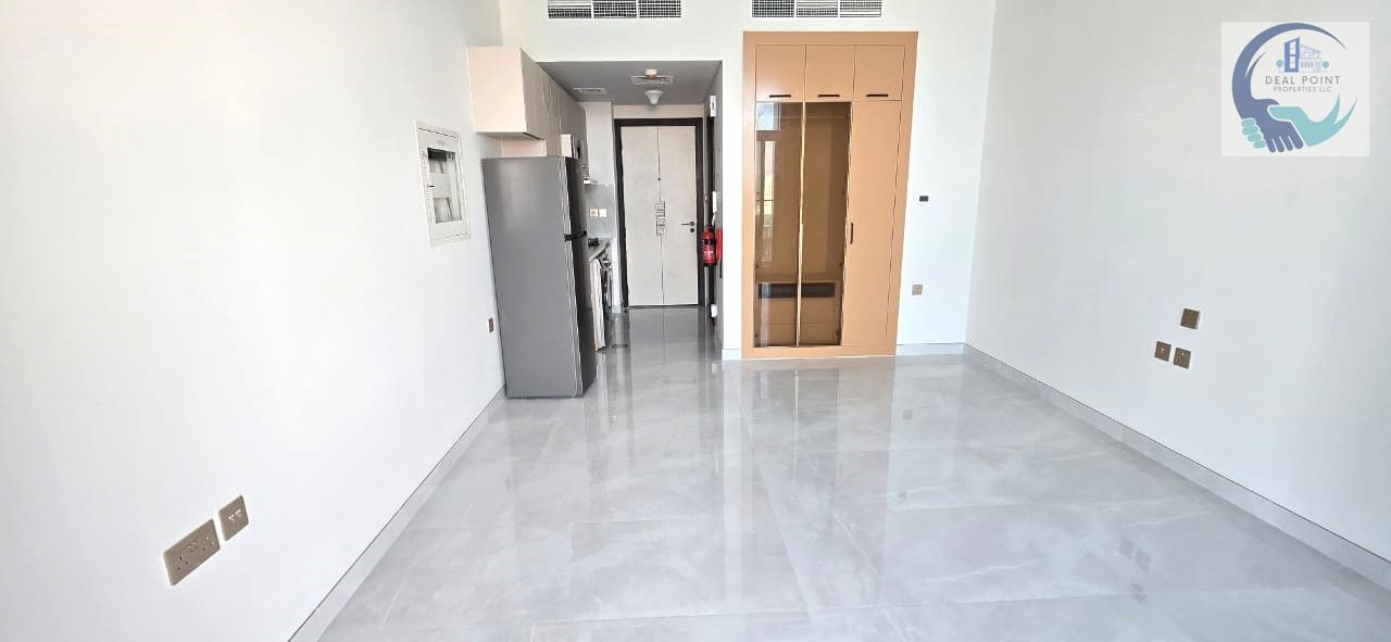 Close to Dubai Hills Mall & Schools || 5 Mins from Dubai Science Park || Gym, Pool, Jacuzzi, Spa & Table Tennis || Onsite Retail & Cafe