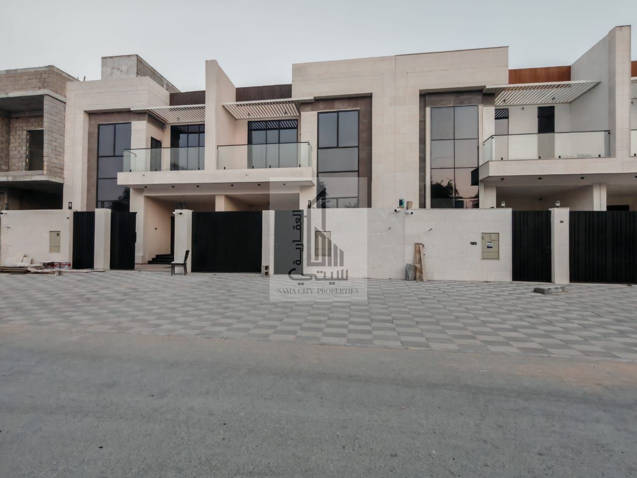 Charming 4 BR Townhouse in Al Yasmeen 1: Serene Living