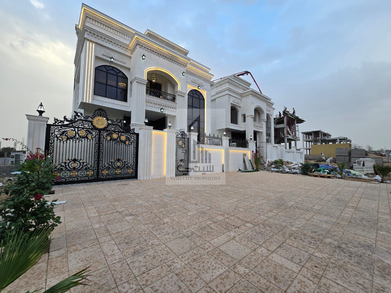 Villa for sale *Ajman * Consisting of: * *5 master bedrooms* * Majlis