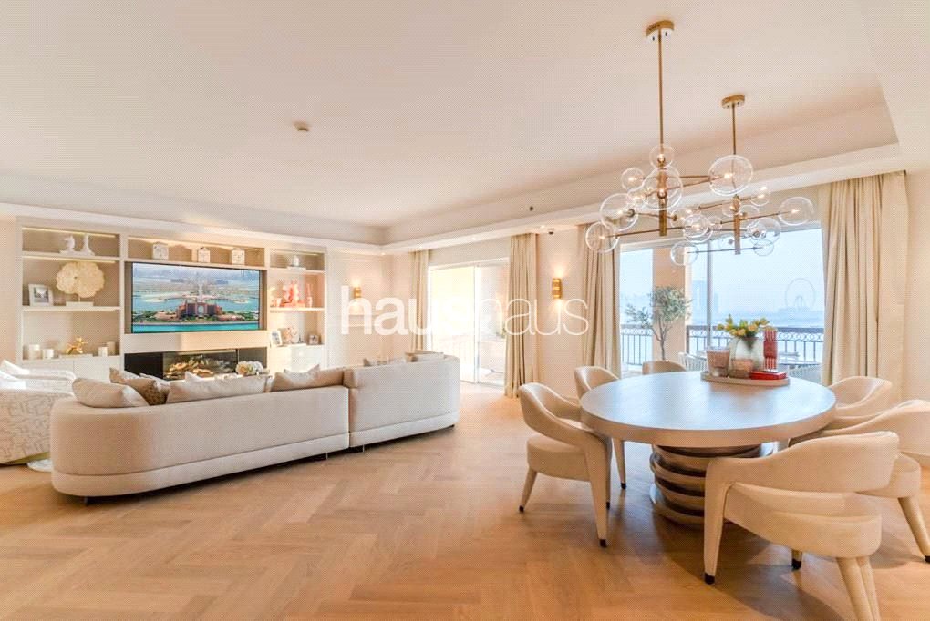 One of a Kind | Luxury Furnishing| Incredible View