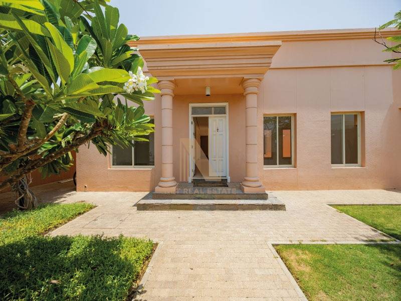 Fully renovated | Private Garden | Umm Suqeim 3