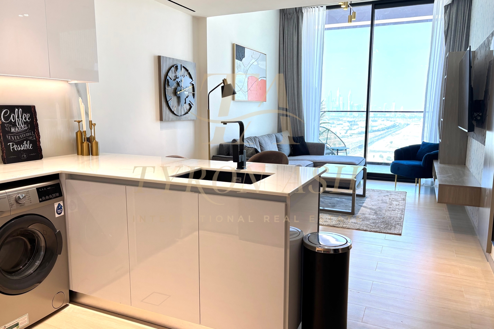 HIGH FLOOR | UPGRADED | TURNKEY