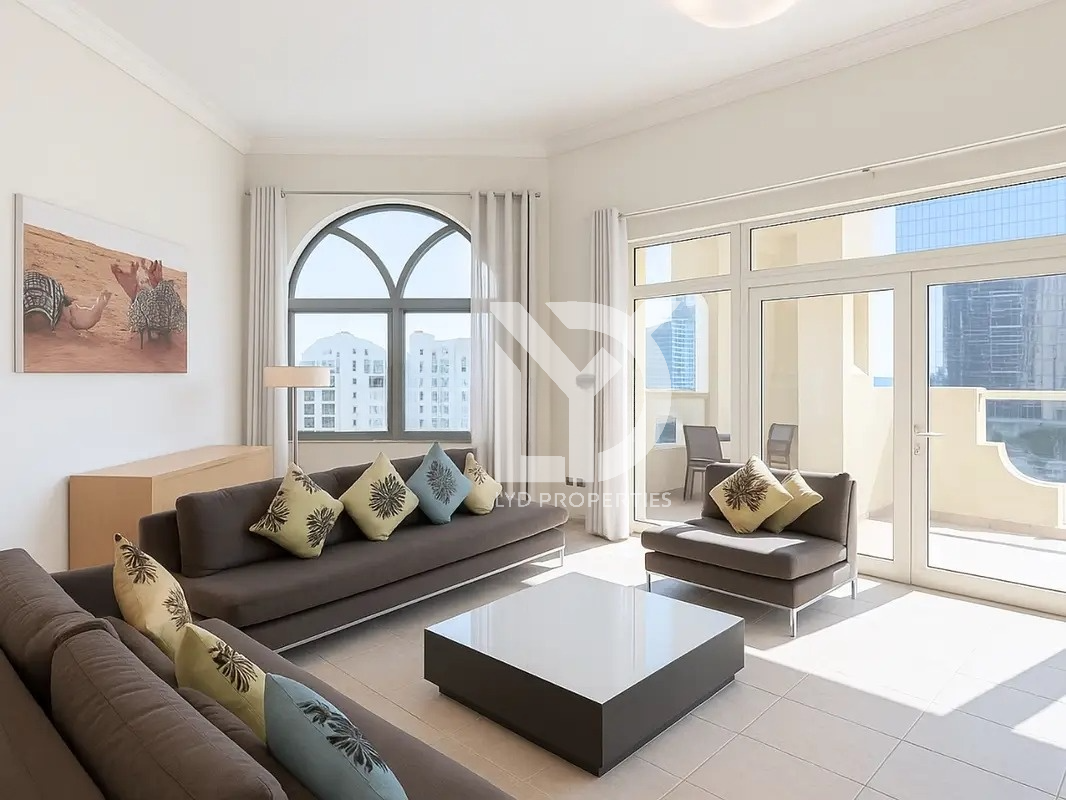 Bright & Spacious 2BR Apartment | Palm Jumeirah | @230000/-