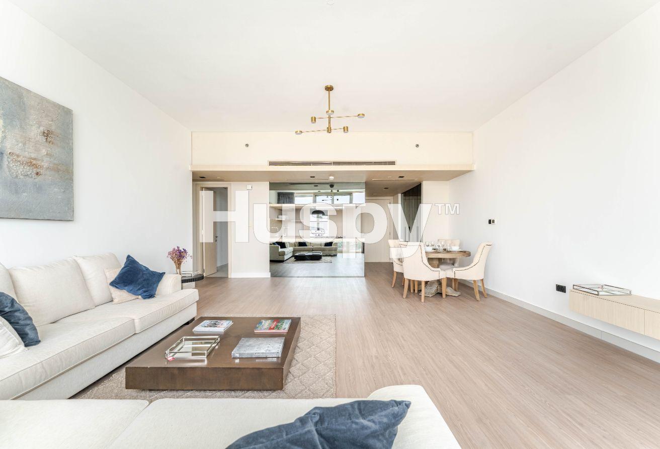 Upgraded | Sea View | Ready to Move