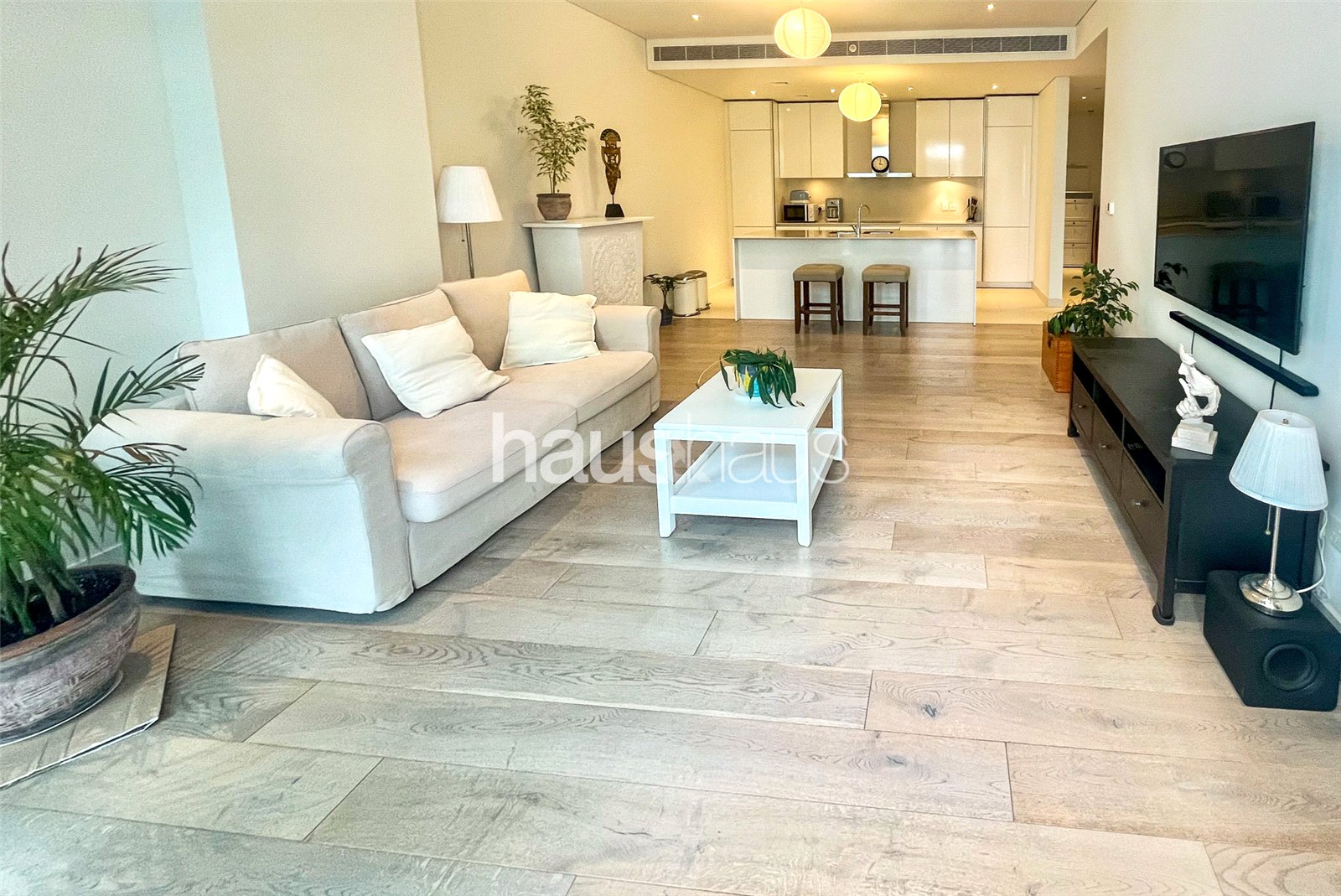 Upgraded | Fully Furnished | Spacious Layout