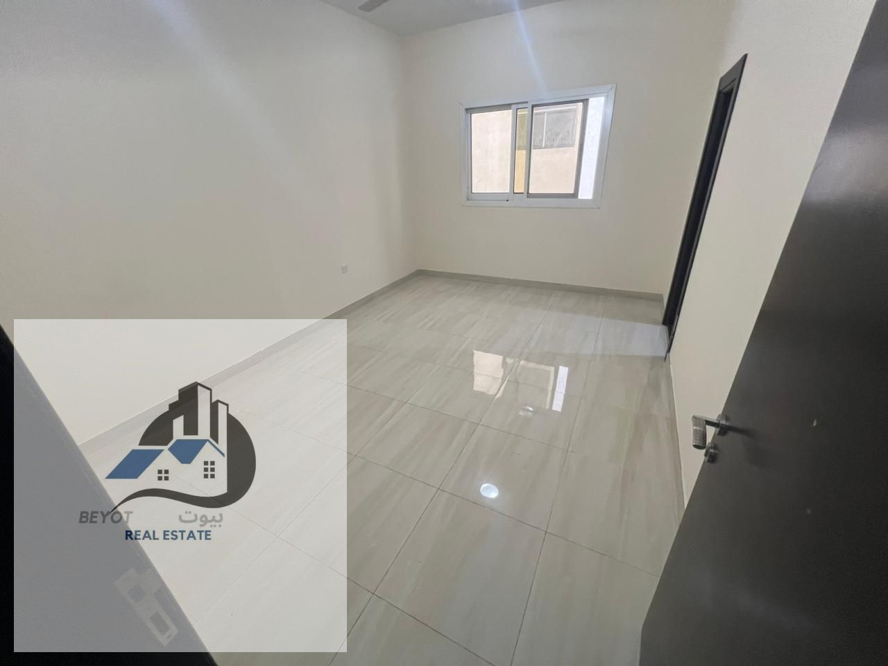 For Rent – 2 Bedroom Apartment in Ajman (Al Jurf 2) A very well-located residential apartment in Al Jurf 2, Ajman, just minutes away from City Centr