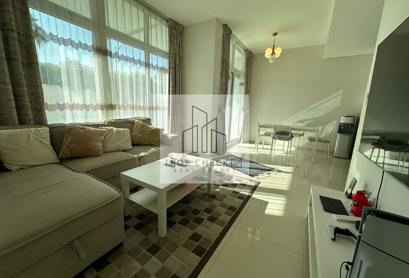 3 Bedrooms | Unfurnished | Single Row | Road Facing