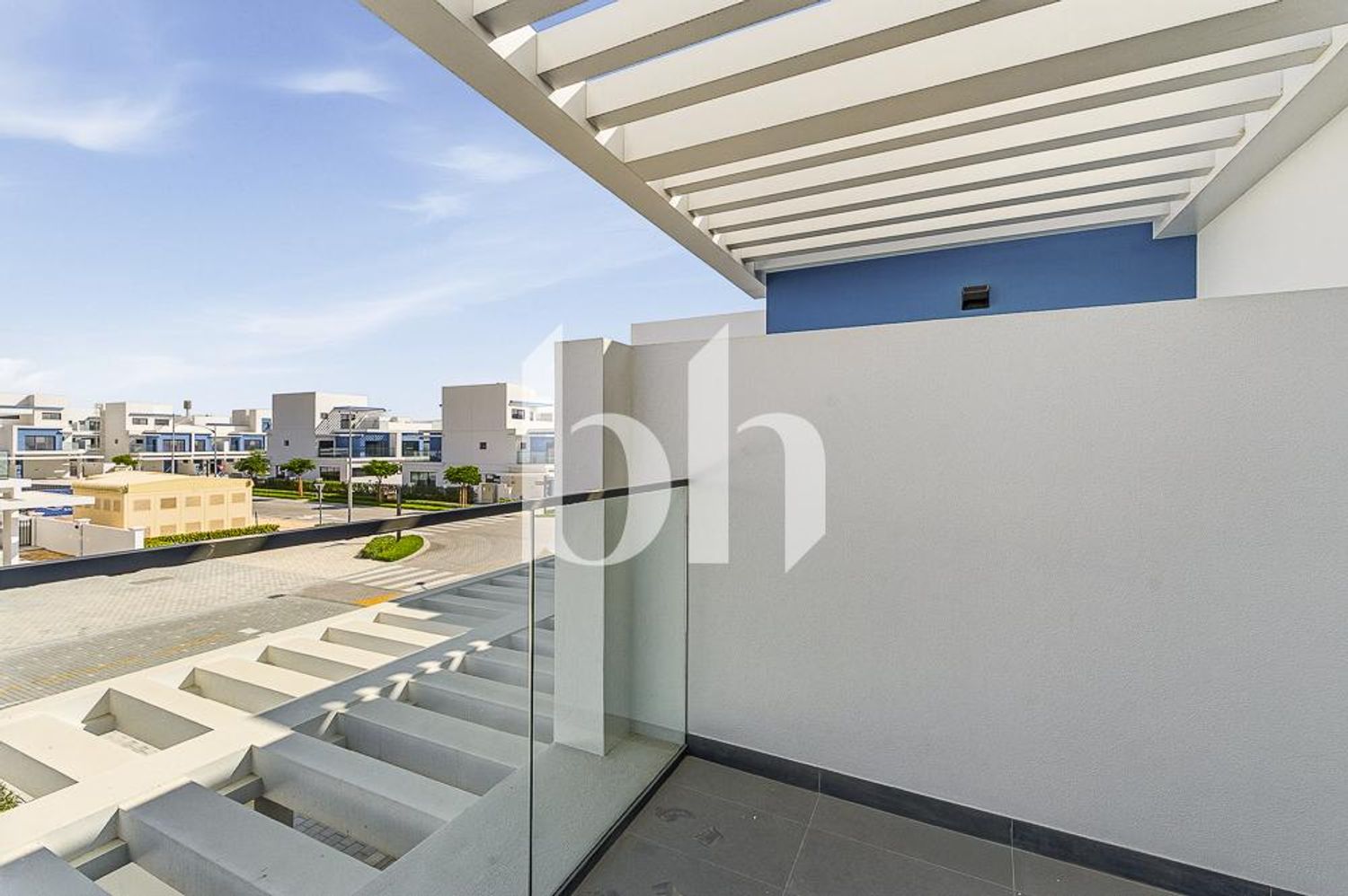 Luxury | Ready To Move | Prime Location