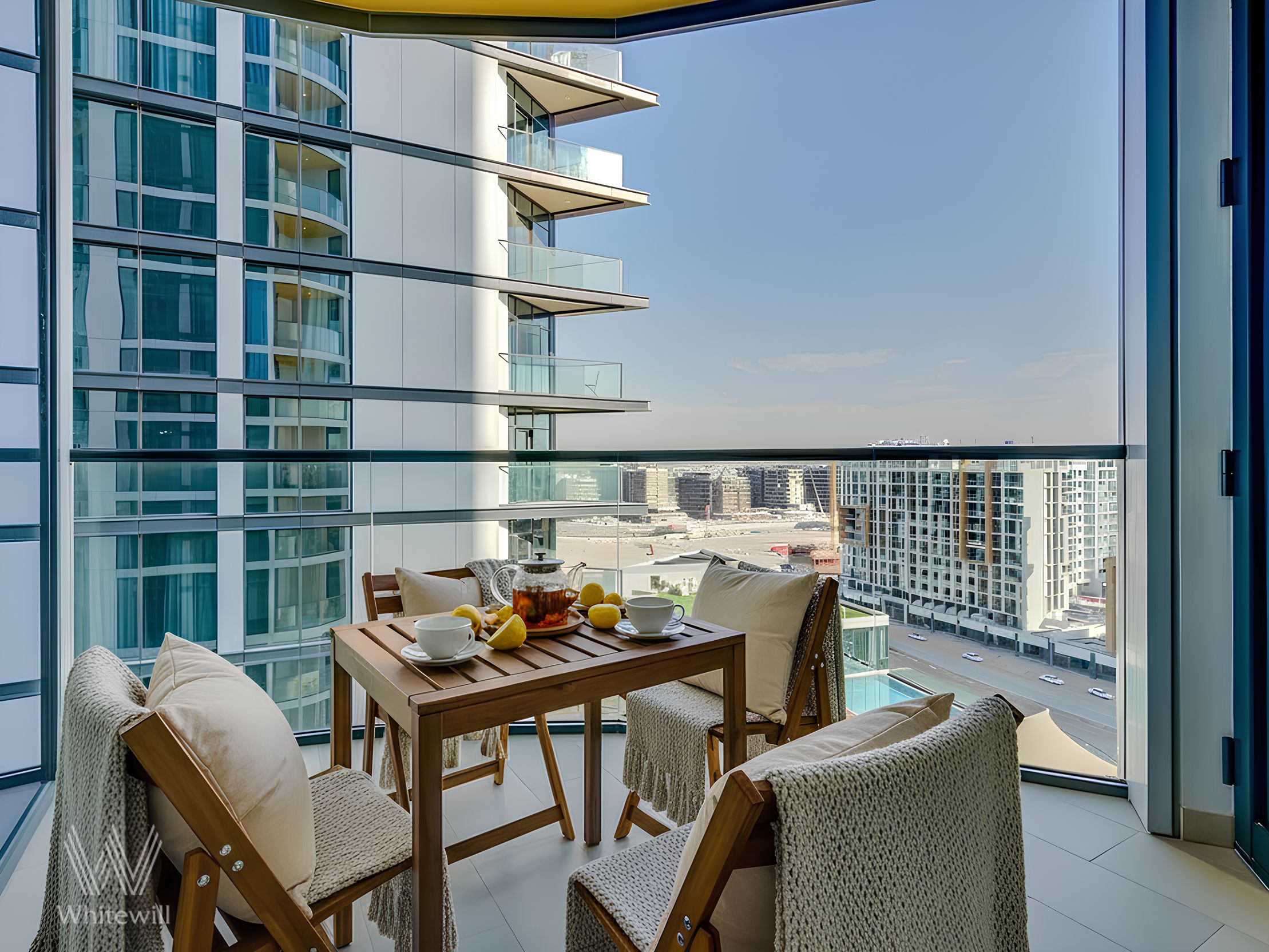Best Layout | Fully Furnished | Middle Floor