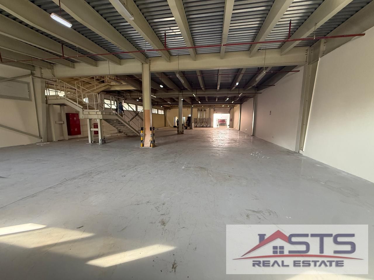 Near Dragon Mart | Multiple Options | Ready To Move
