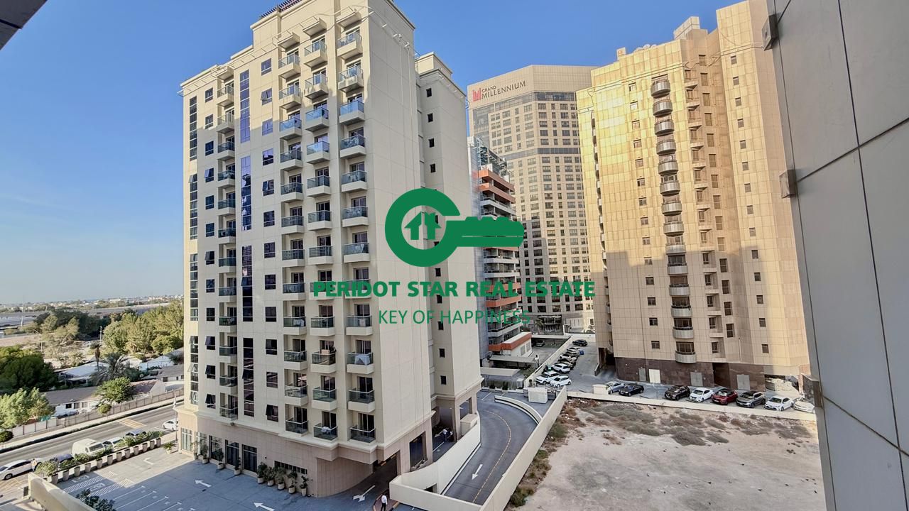 Spacious 1BHK Flat Available at Elegance House