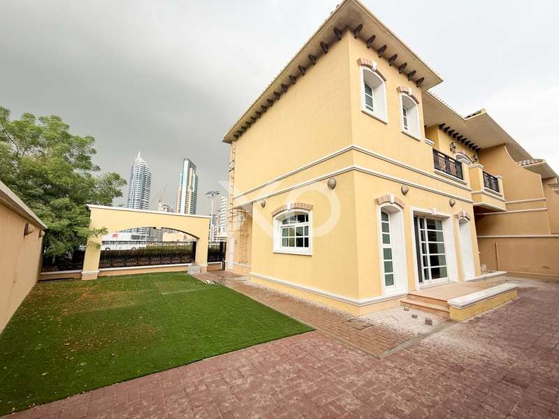 Generous Plot | Vacant | Keys In Hand