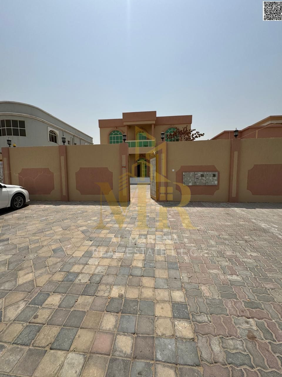 Villa in Al Rawda 2, 8000 sq ft, 7 master bedrooms, price includes electricity, water and air conditioning. Villa behind the mosque.