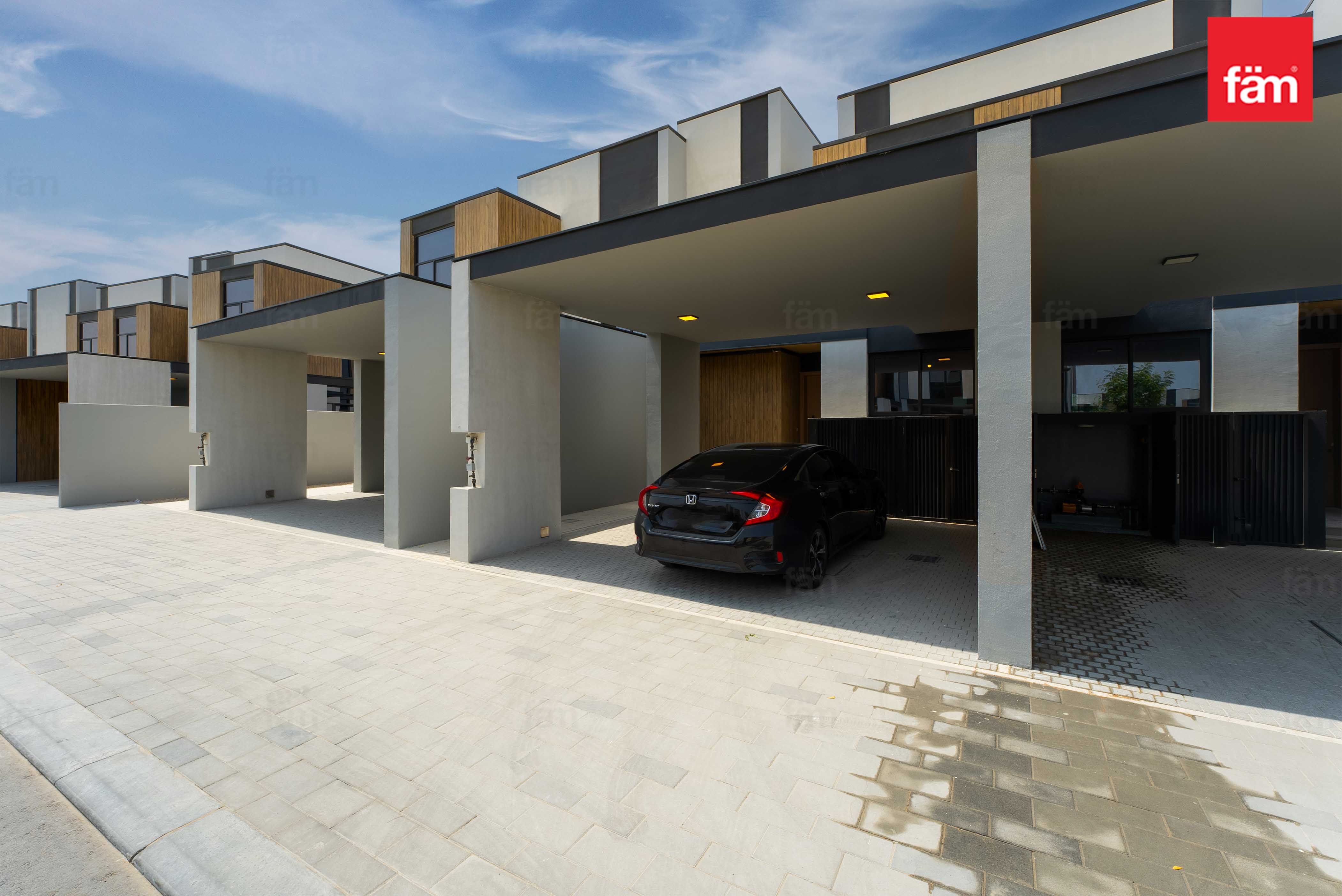 On the Park | Close to Pool | Prime Location