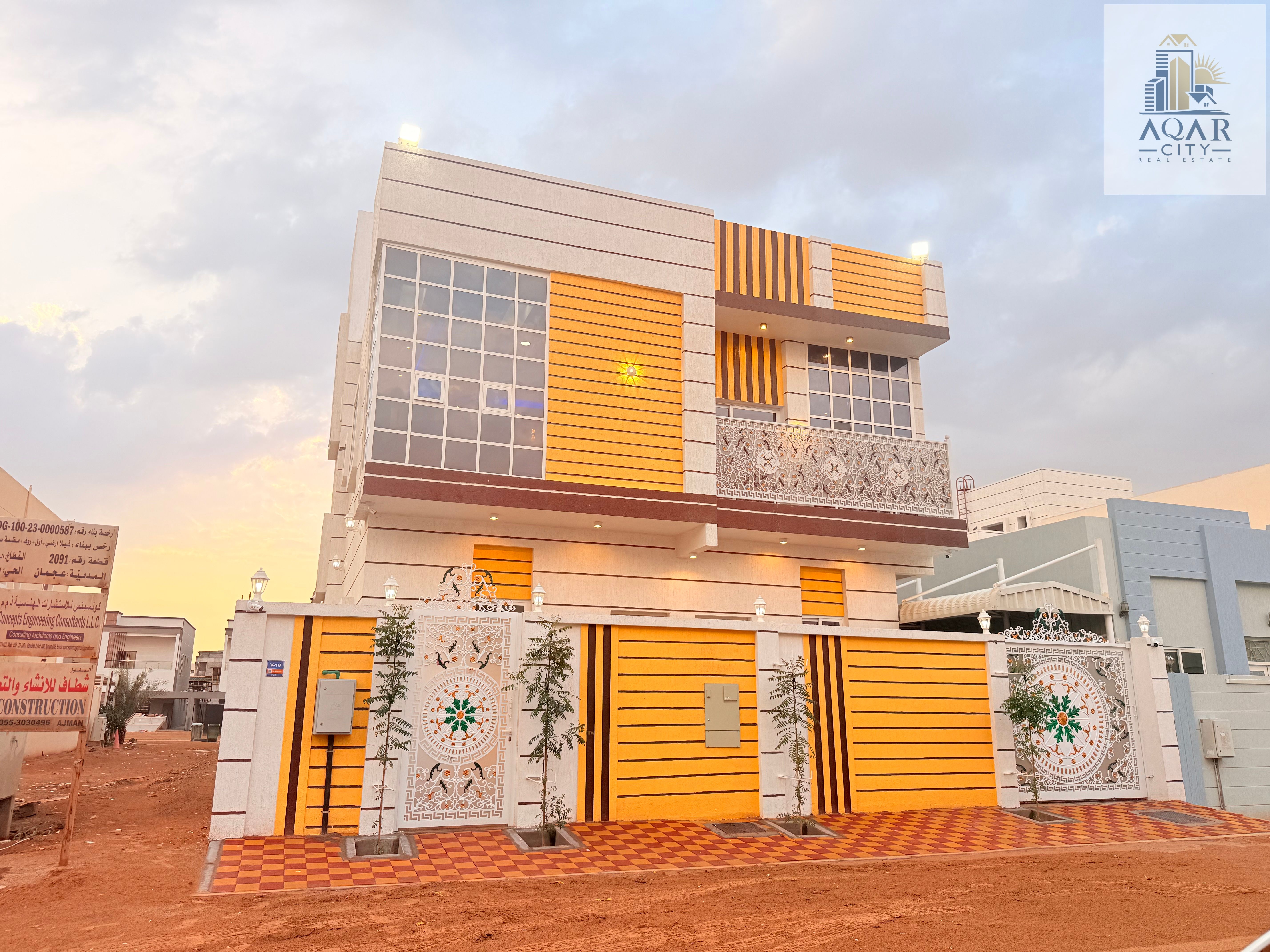 Villa for rent in Al Helio area, Ajman. Six bedrooms, very spacious rooms.