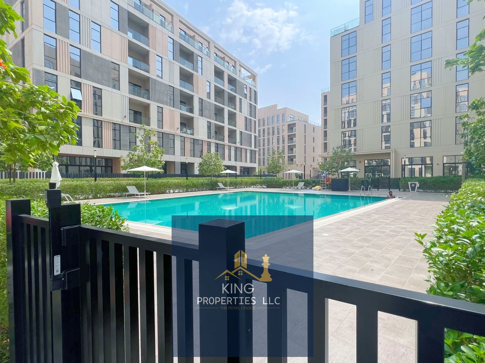 Luxurious 1 bedroom hall Available for Rent