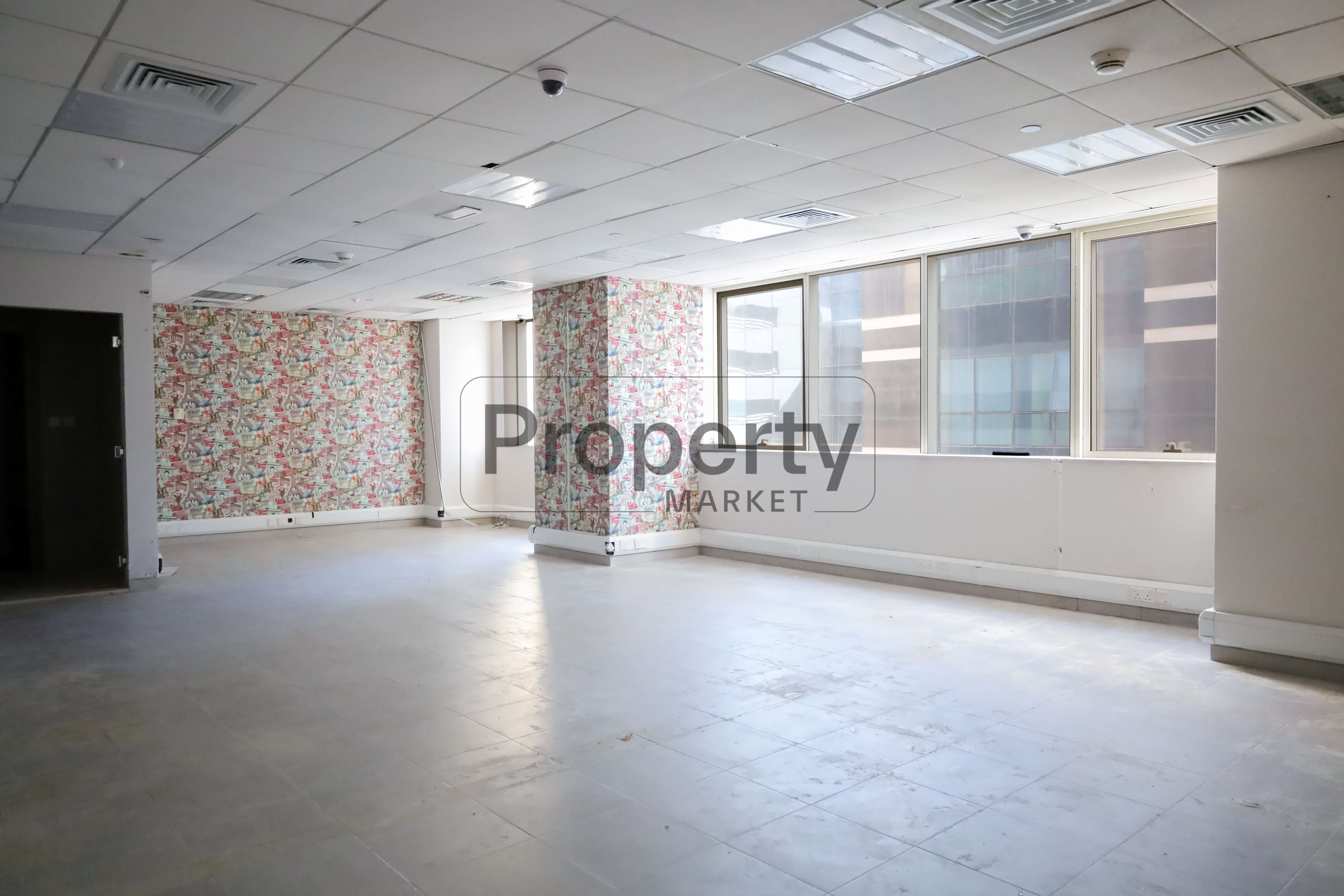 Vacant | Prime Location | Near Metro
