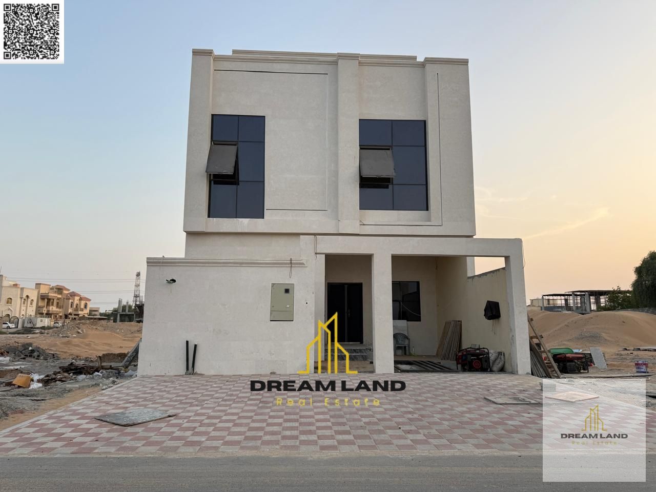 Luxury townhouse in Al Yasmin – 6 master BRs, ready to move in, price includes registration, electricity, water & ACs