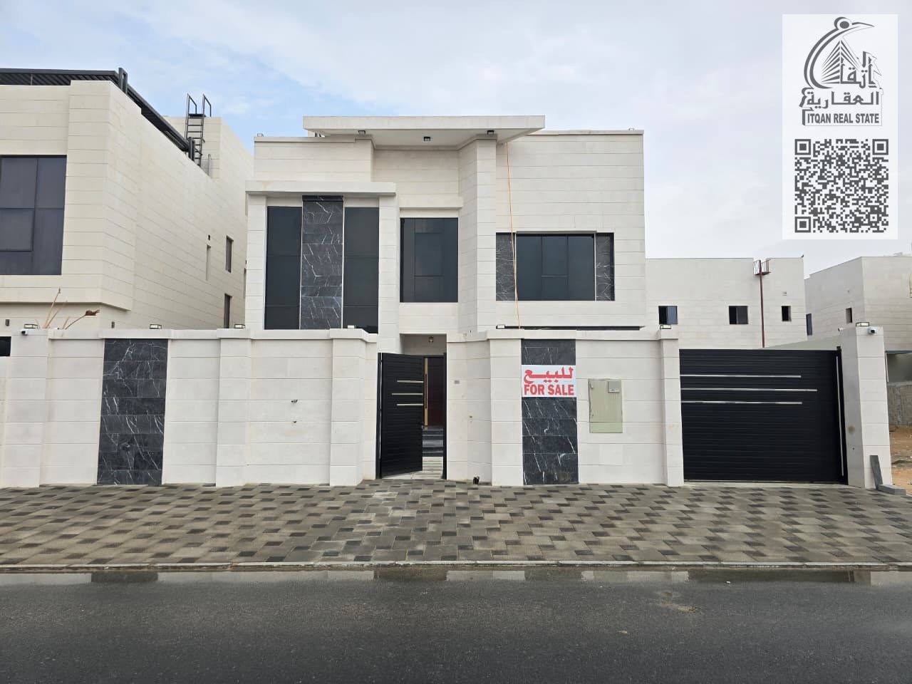 *Villa for sale directly from the owner* – includes registration & ownership fees, electricity, water, and AC. Freehold for all nationalities.