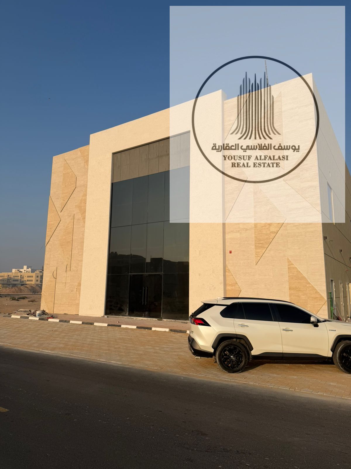 Trade showroom, G+M, 250KW electricity, space suitable for all activities