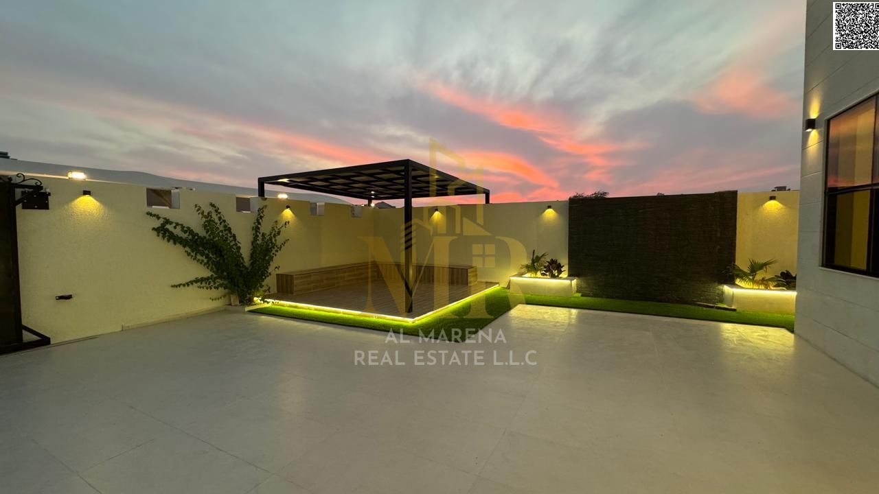 For sale in Al Muwaihat 1, a luxury villa directly from the owner. The price includes electricity, water, and air conditioning.