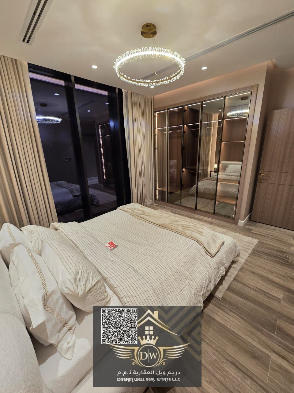 Own a fully furnished studio with just 20% down payment, located in the largest downtown community, featuring stunning crystal lagoon views.