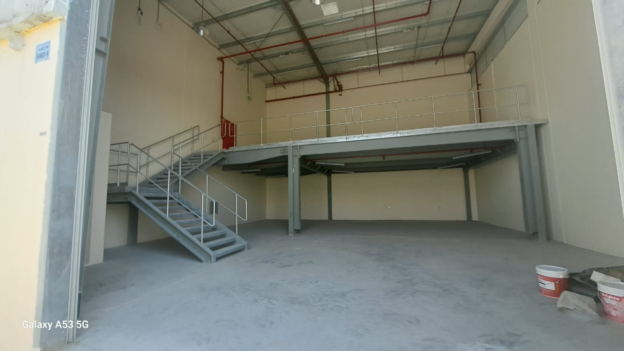 Largest warehouse space in Al Sajaa Industrial Area | Suitable for all services