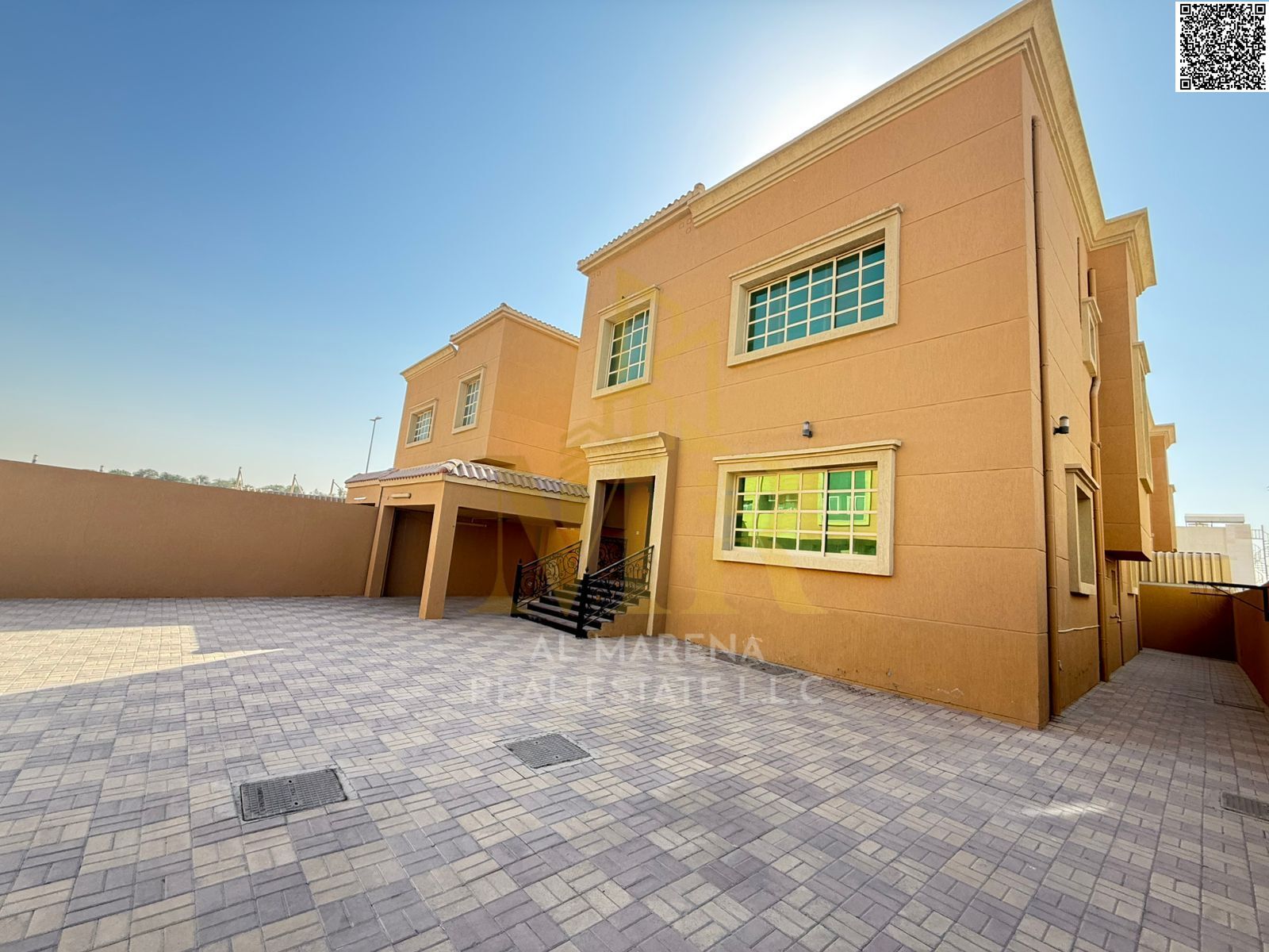 Villa for sale behind Al Hamidiya Police Station, Ajman, close to all services, including electricity, water and air conditioning.