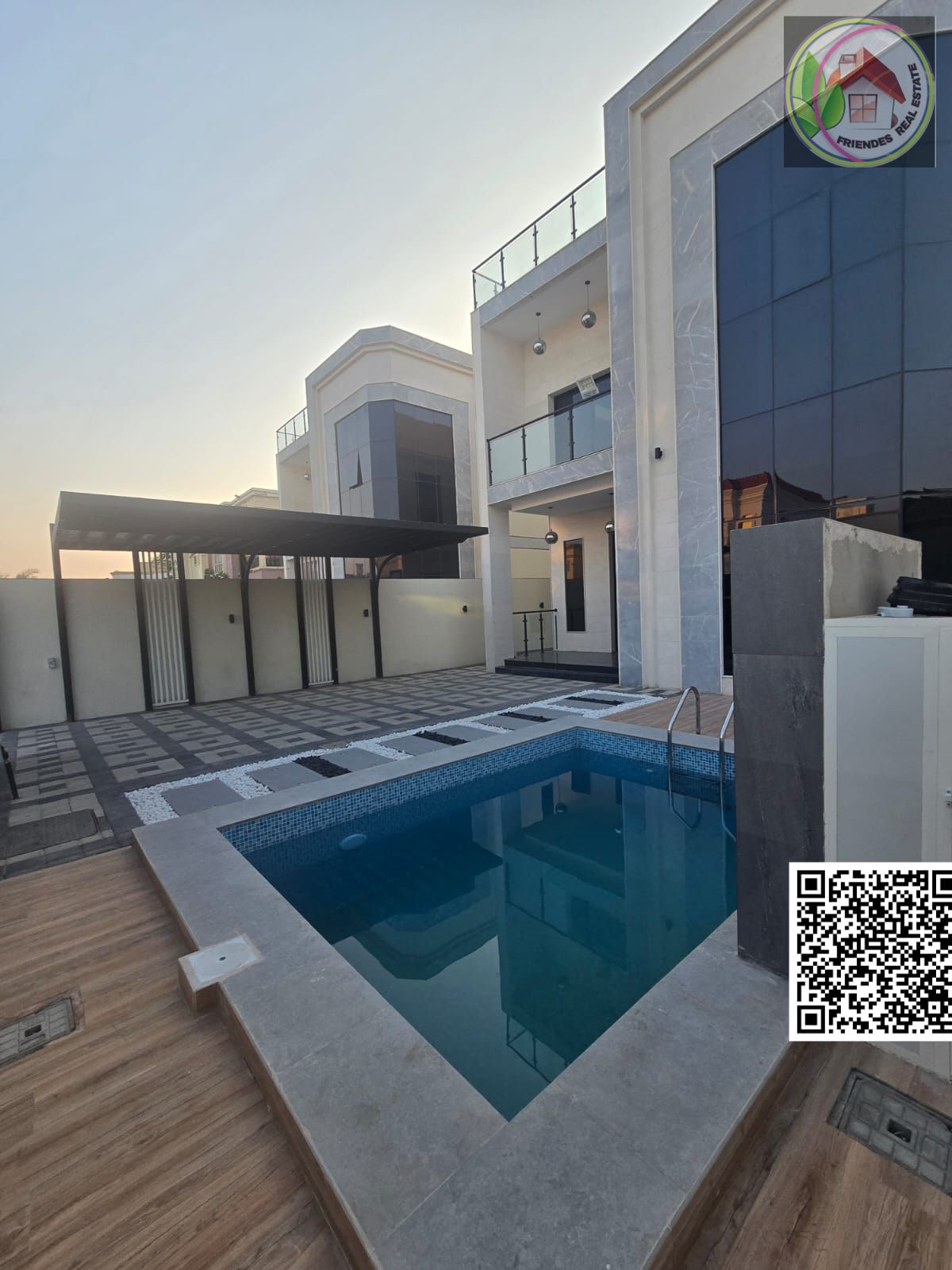A luxurious villa with a swimming pool, including drainage and utilities, situated on a 4,000 sq ft plot. Luxurious design, freehold ownership availab