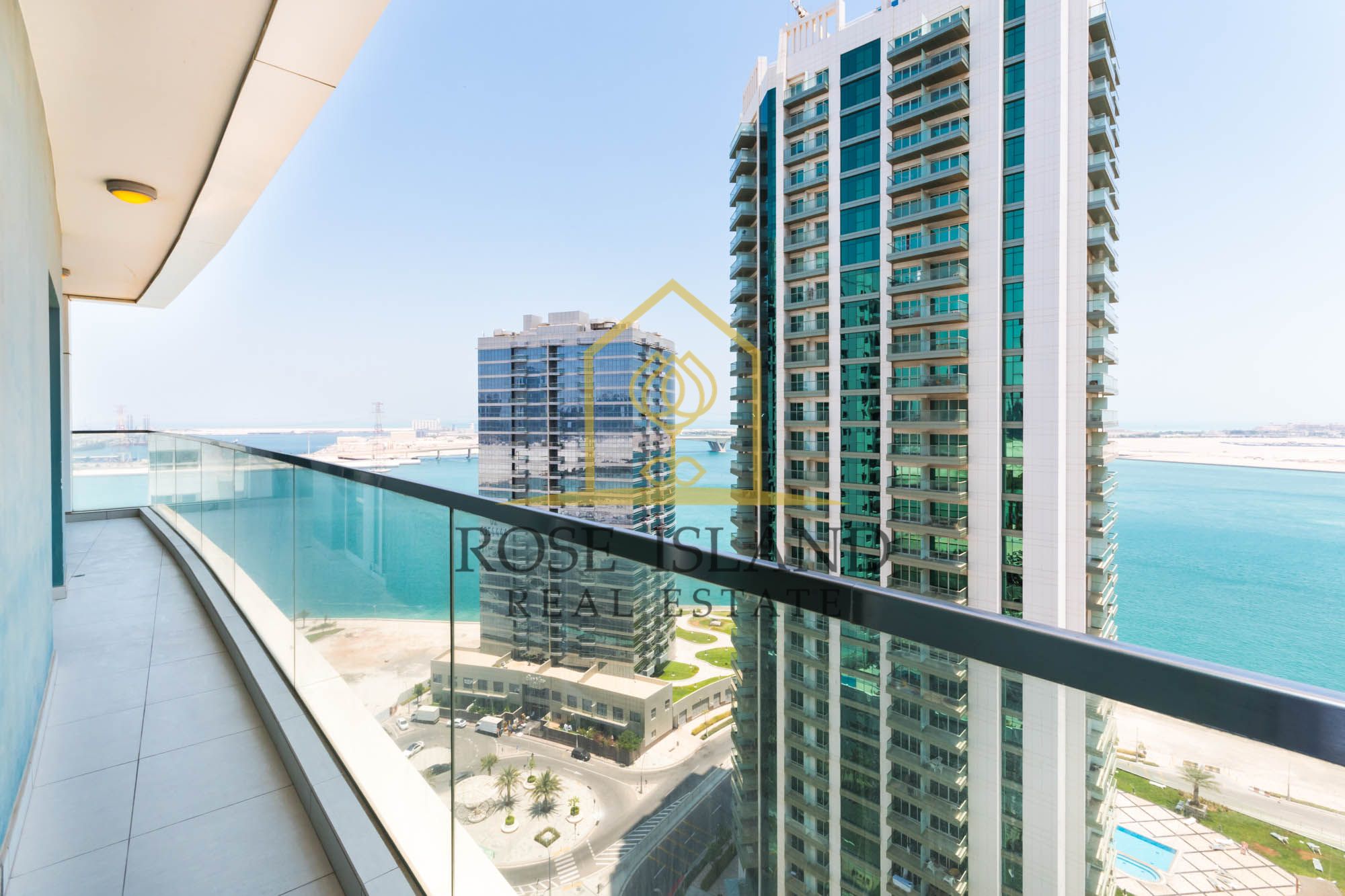 Ready To Move In|Sea View| Prime Location