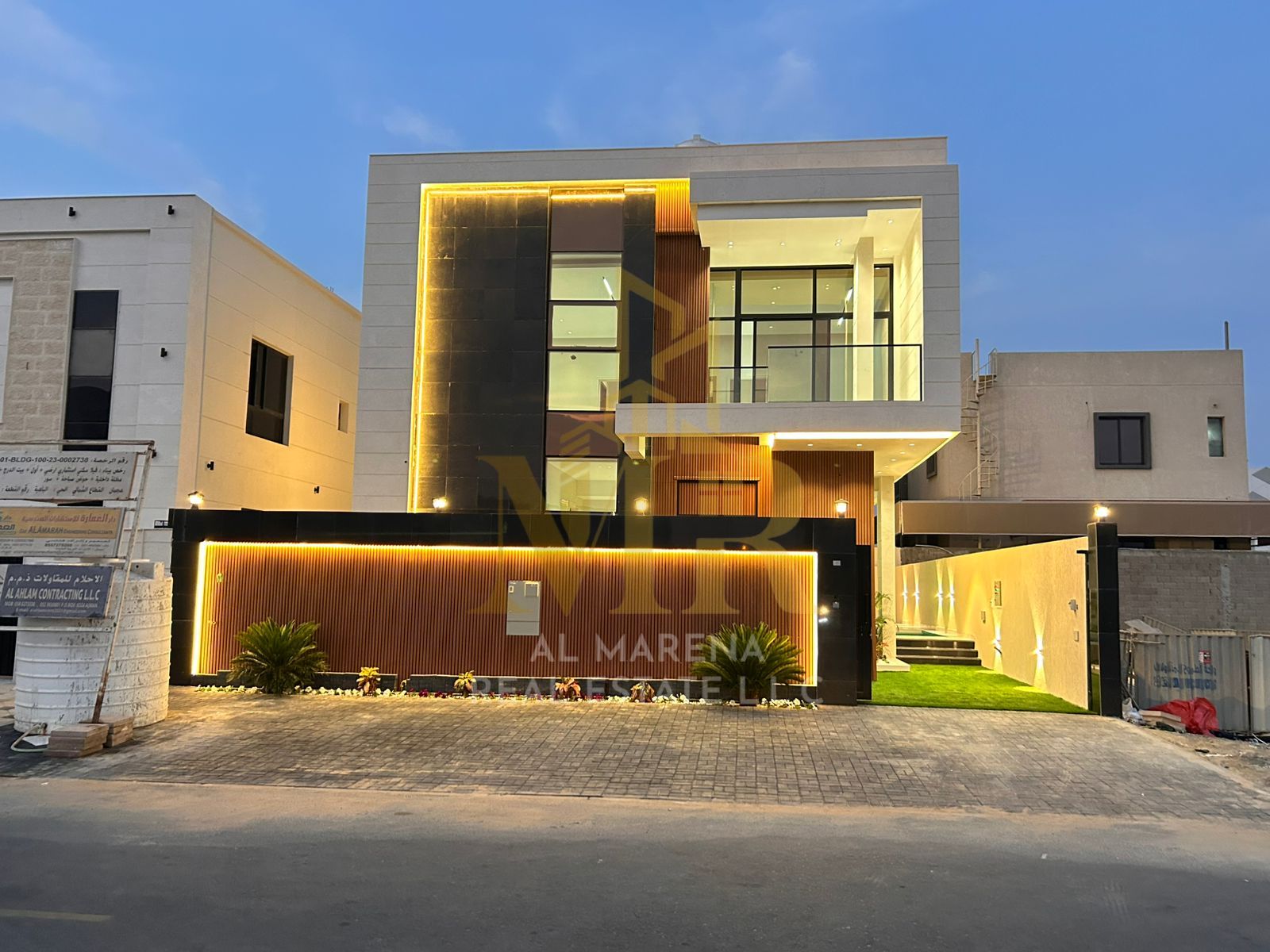 Luxury Villa in Al Bahia – Ajman | 2 Floors + Roof | 4 Master Bedrooms | Private Pool | All-Inclusive Price & AC