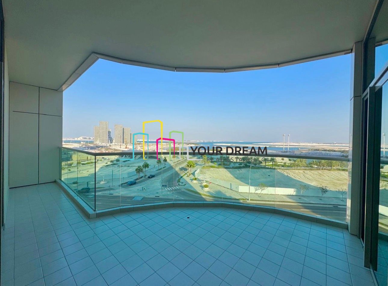 Huge Layout | 1 Bedroom | Maid room | Balcony | Facilities | Parking