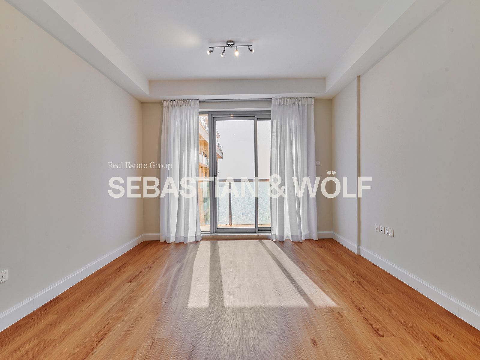 Upgraded 2BR | Partial Sea View | Kitchen Appliances