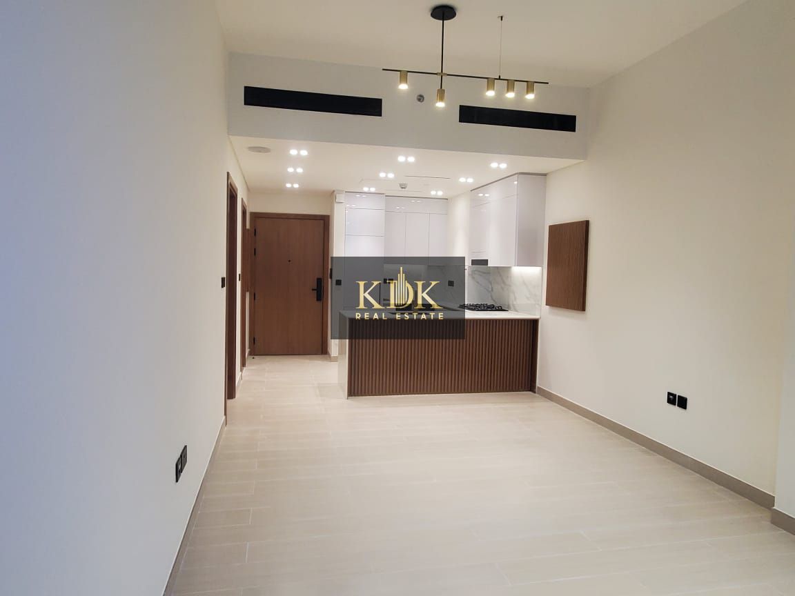 Pool View | Fitted Kitchen | Prime Location