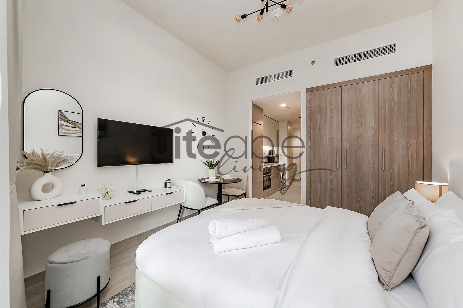 Furnished Spacious Unit | Flexible Payment