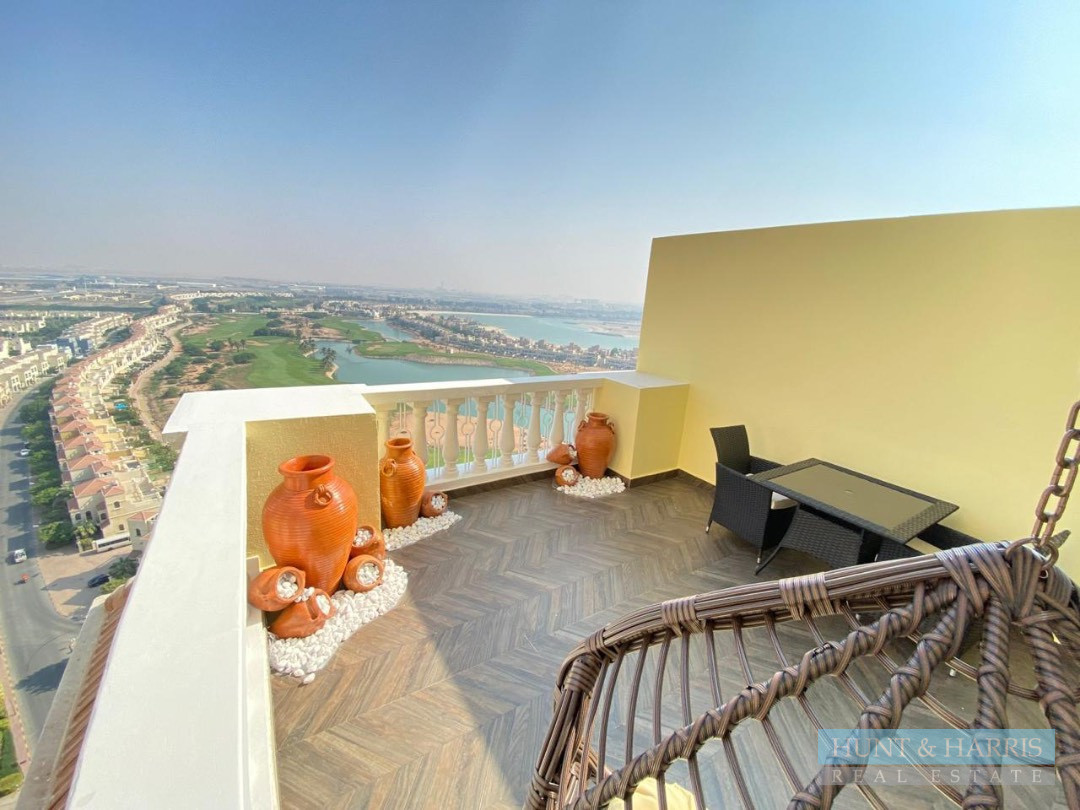 One Bedroom for Sale Al Hamra Village - Lagoon View - Upgraded