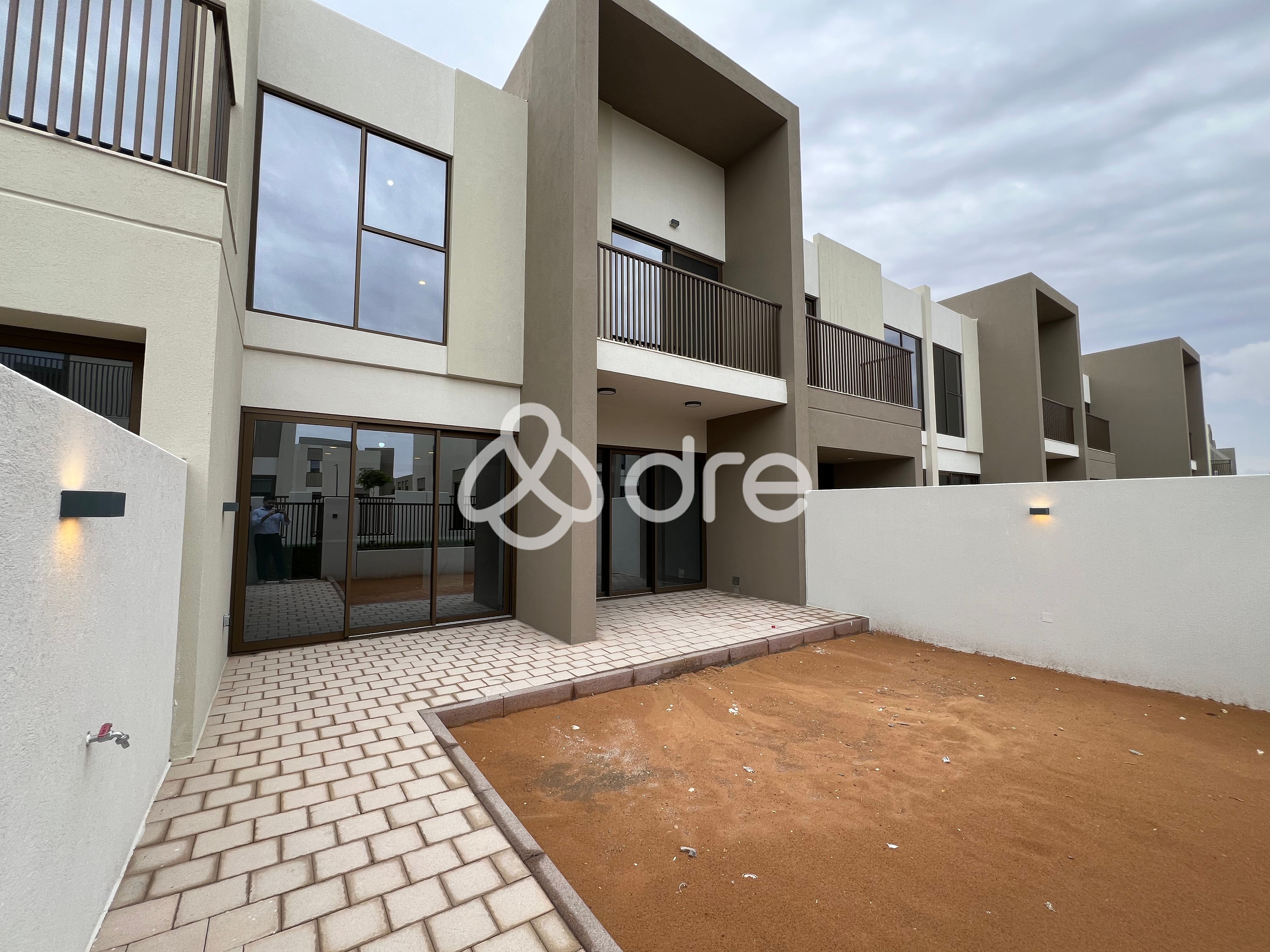 Back 2 Back | Brand New | Close to Park I Vastu