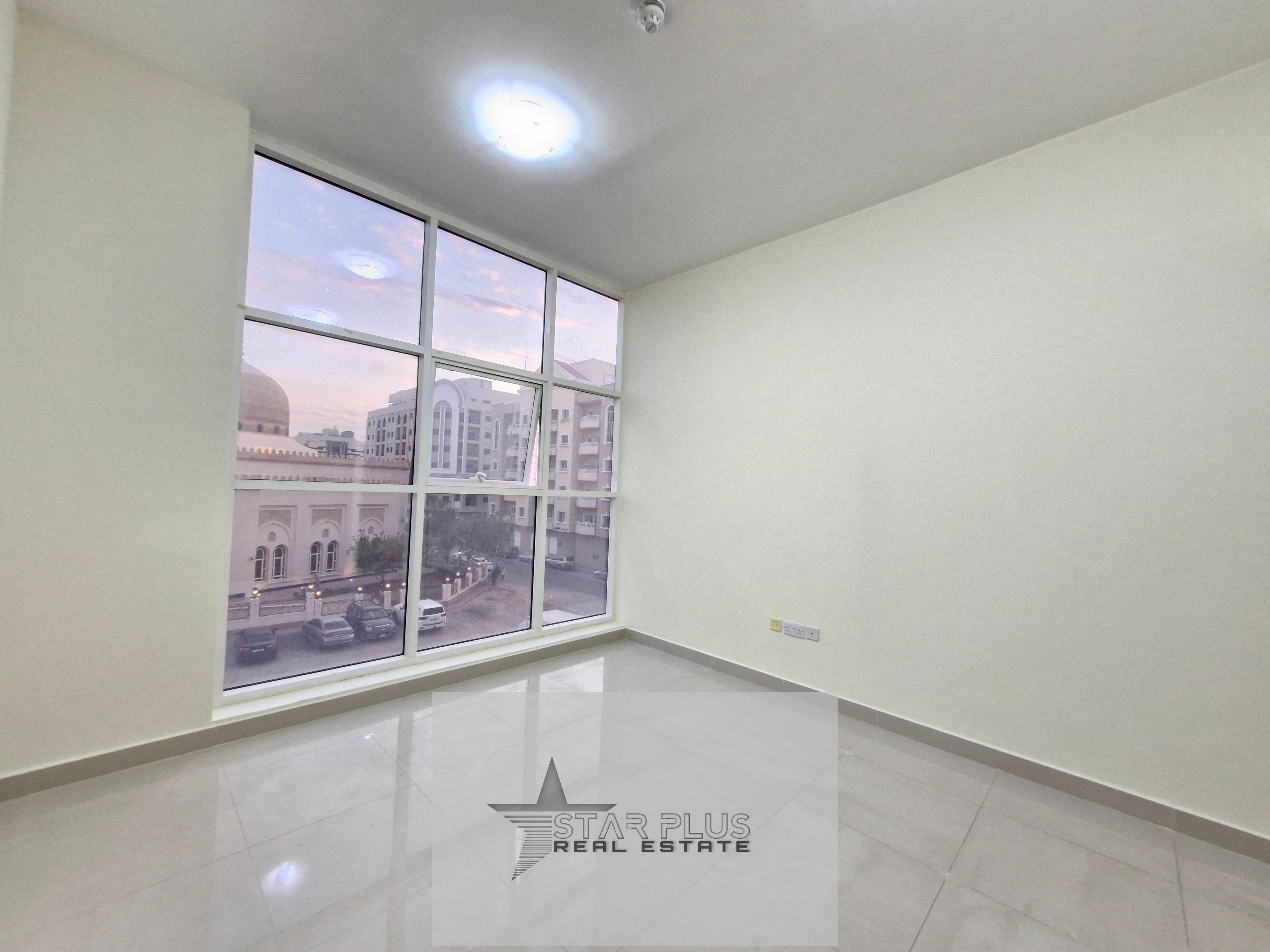 NEAR TO EXIT VERY SPACIOUS AND LUXURIOUS 1BHK WITH GYM AND PARKING