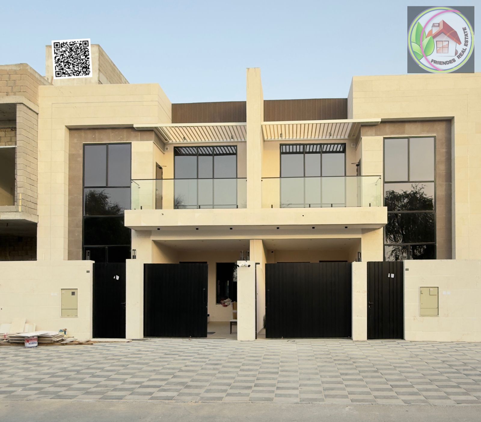 Luxury distinctive townhouse with 4 master bedrooms in Al Yasmin, at a price that includes registration and ownership fees, and it has central air con