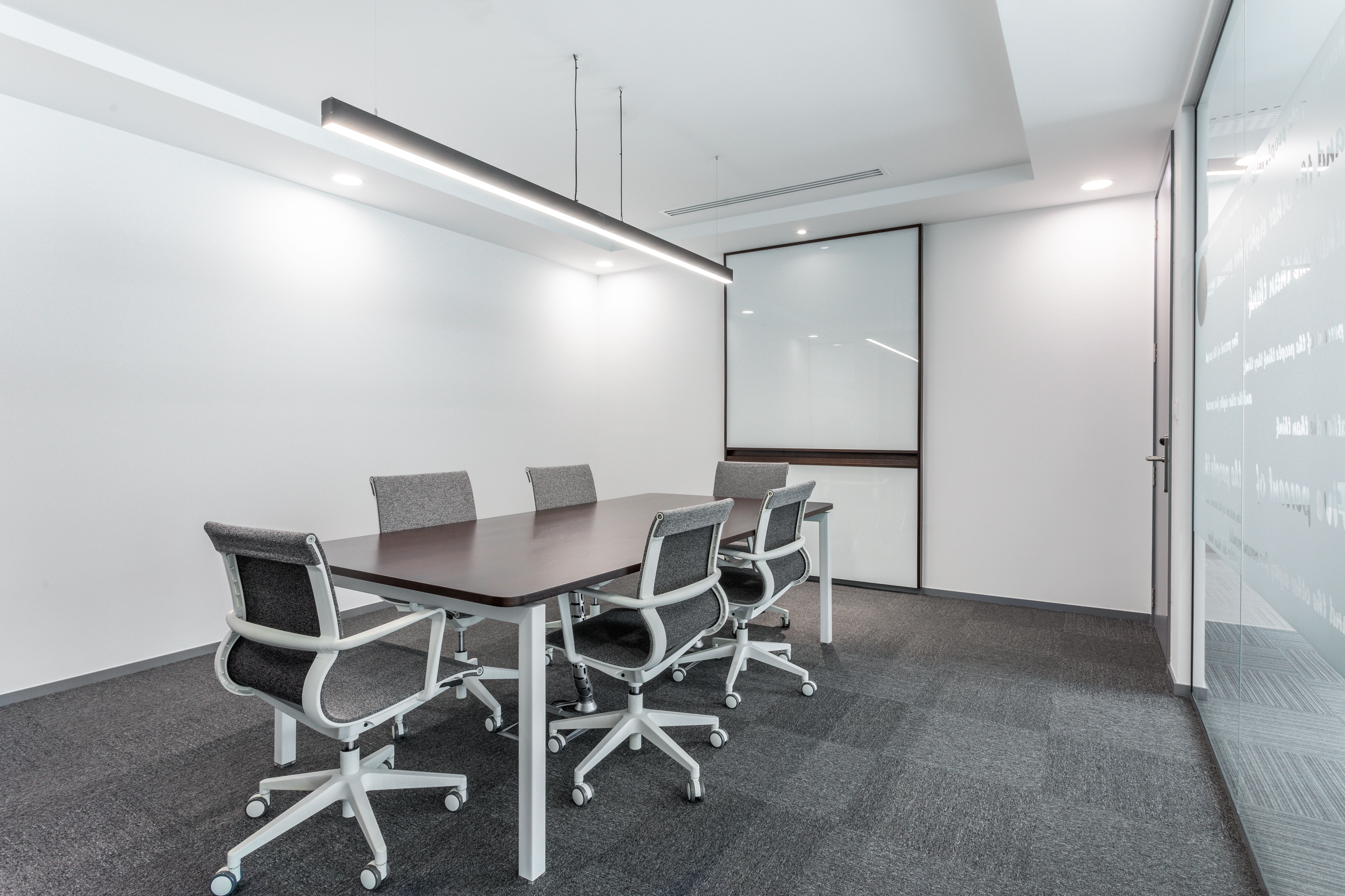 Fully serviced open office space for rent for you and your team in RAS AL KHAIMAH, Julphar Tower RAK Sharjah